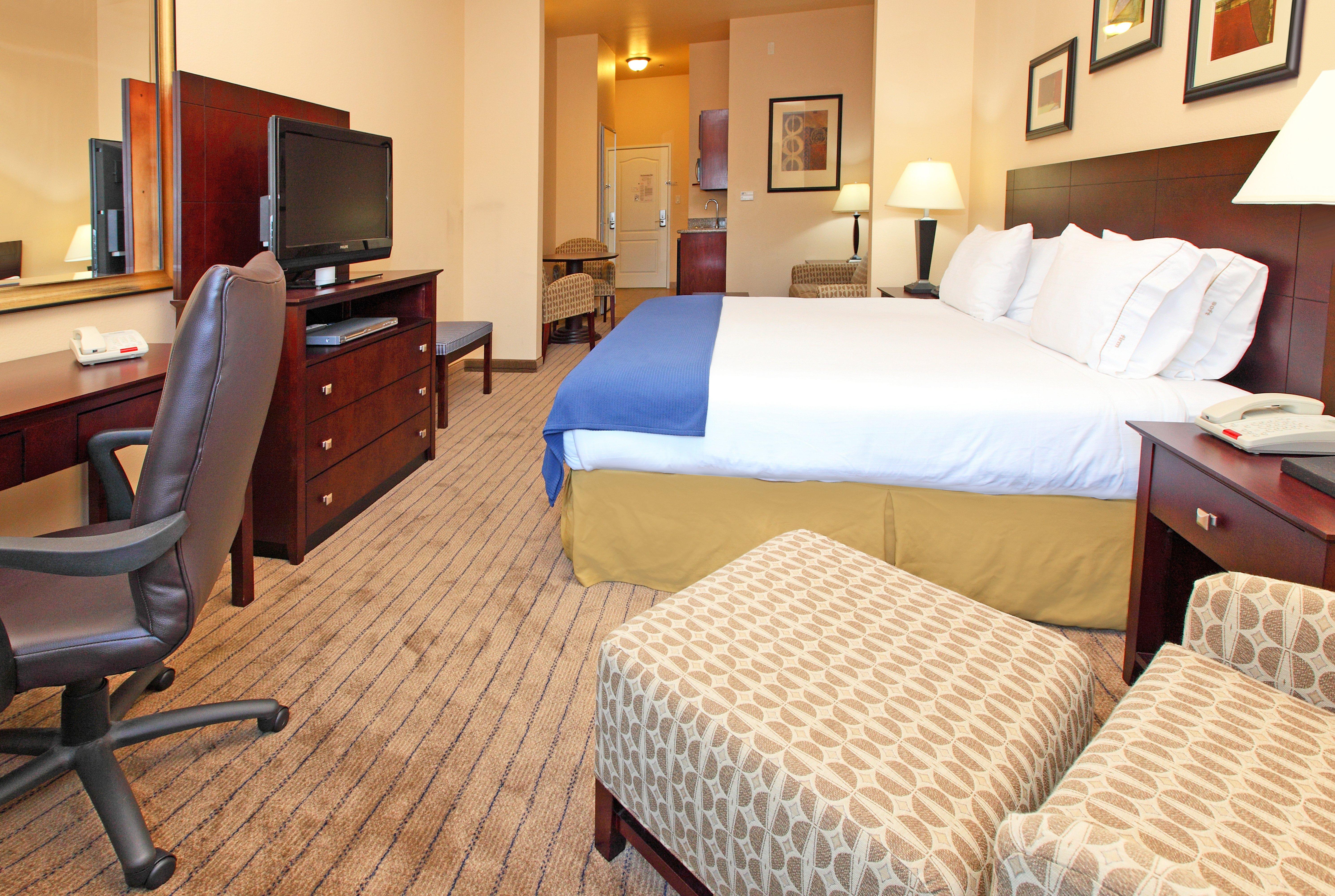 Hotel Express & By Ihg Marshall
