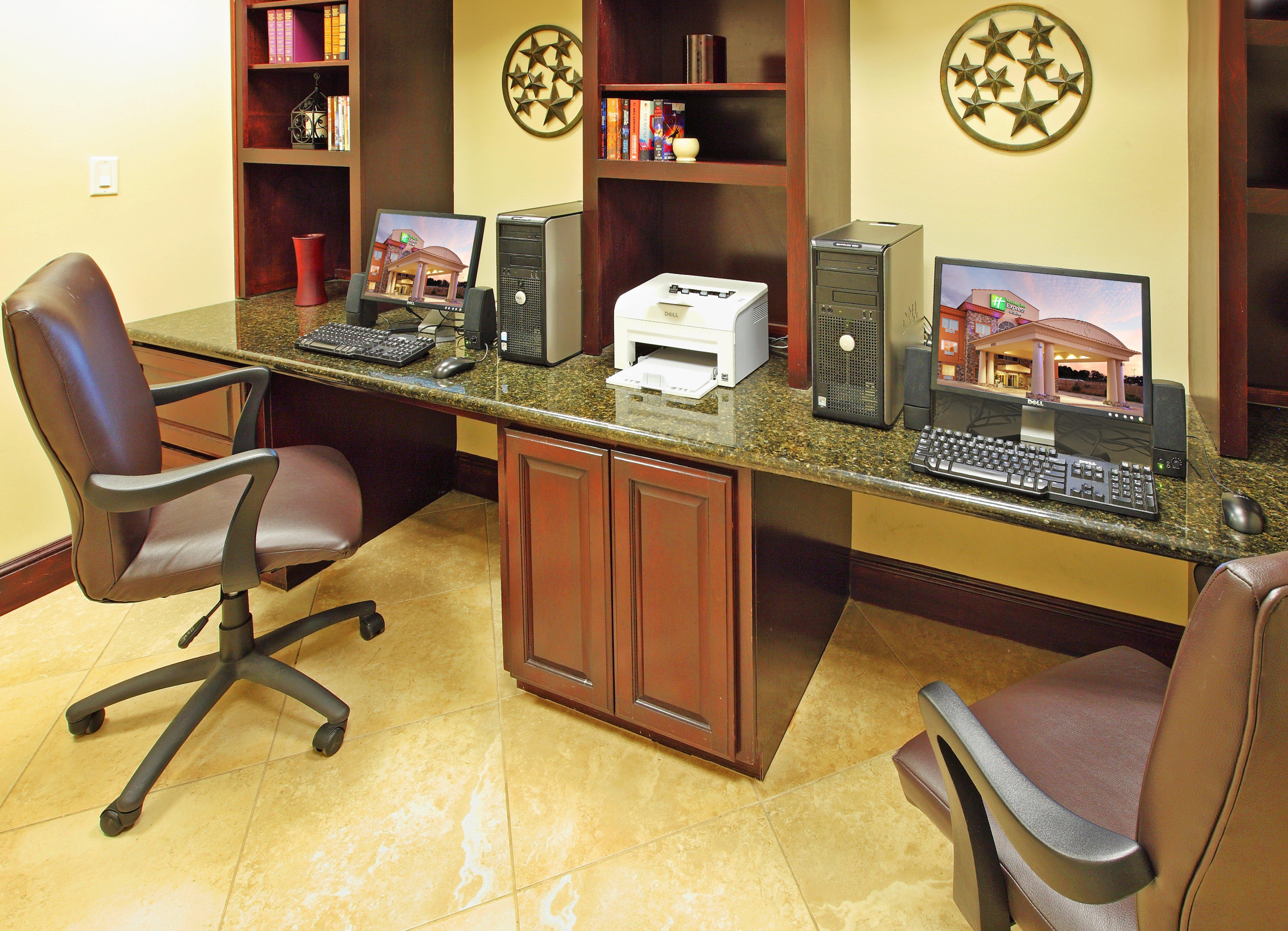 Express & By Ihg Hotel Marshall