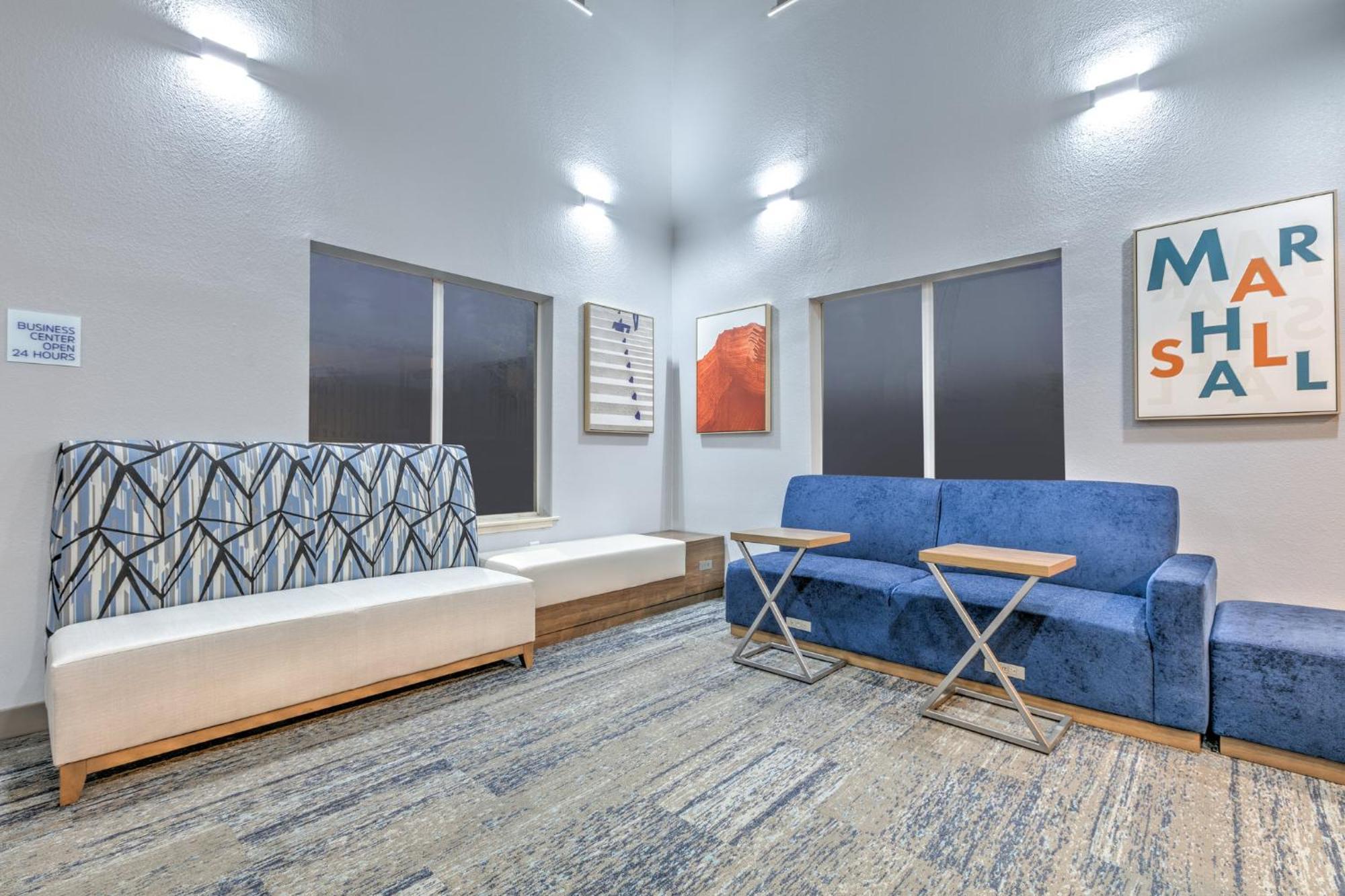 Express & By Ihg Marshall